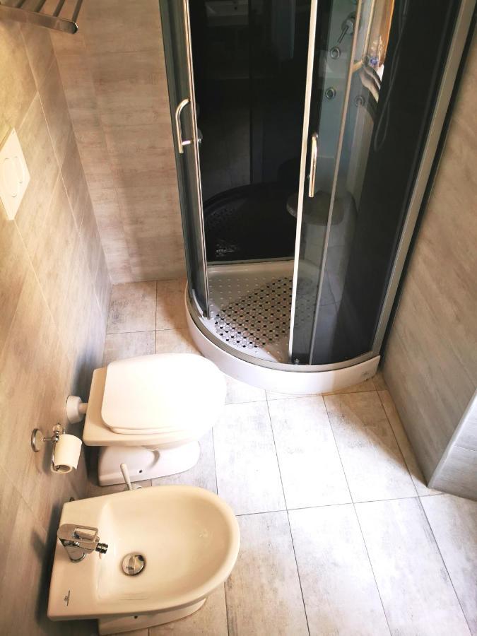 Cinema House 2 Bed & Breakfast Roma Dış mekan fotoğraf